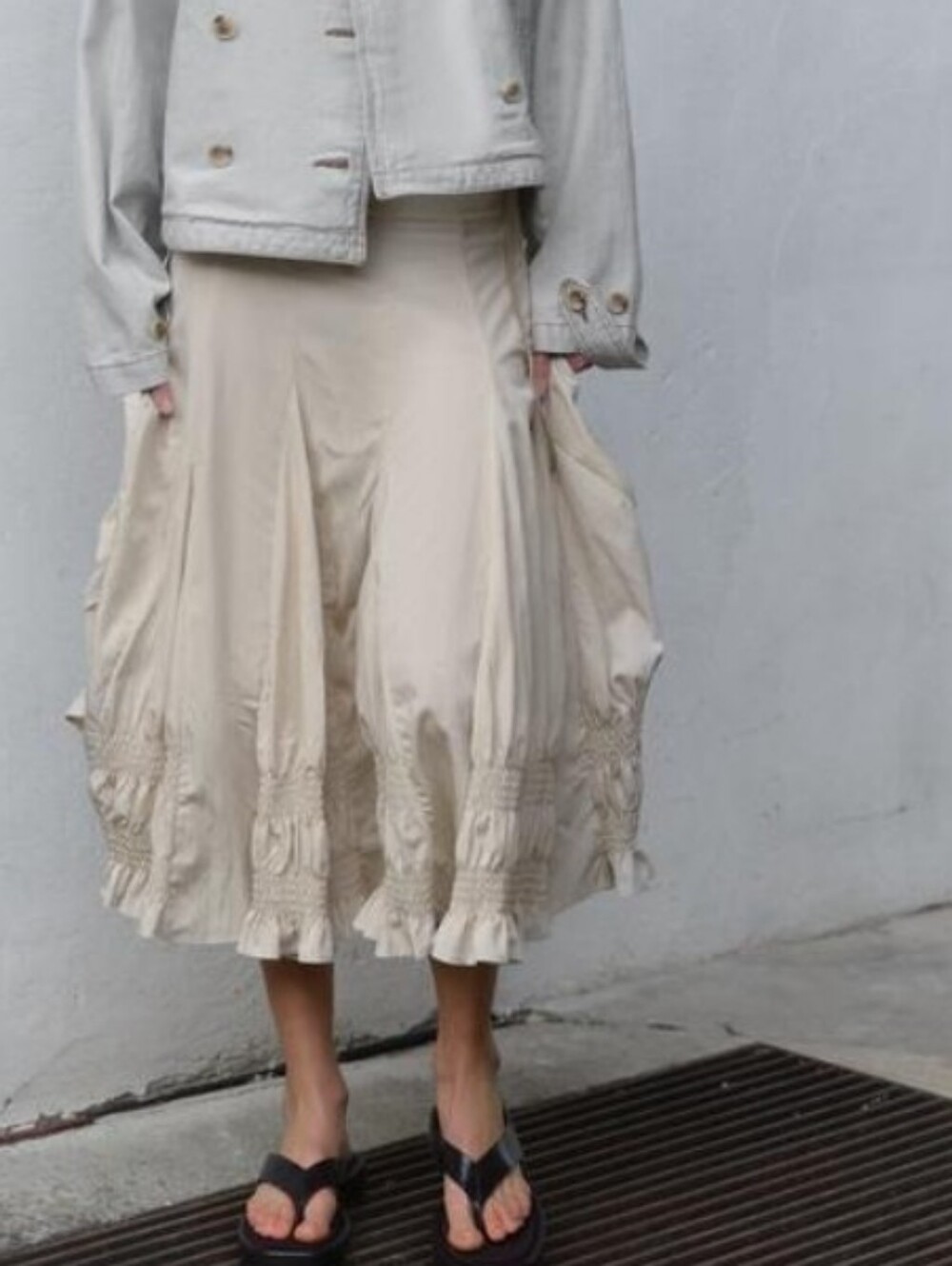 ZARA Godet Flowy Midi Skirt With Ruched Smocked Hem Sz-M